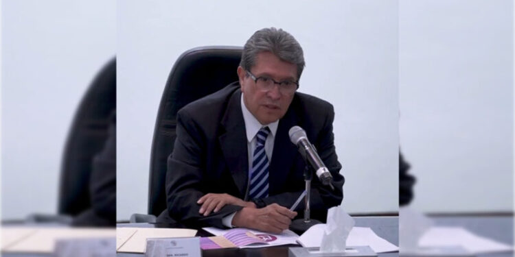 Advierte Monreal: confrontación entre Poderes puede afectar al Estado