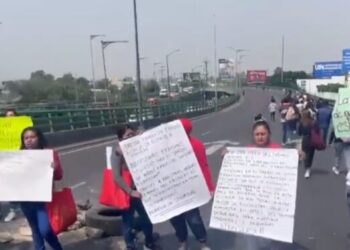 Bloquean padres de familia  Insurgentes Norte para exigir seguridad en kinder