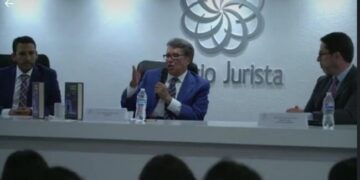 A México le urge una renovación política: Ricardo Monreal