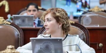 Presenta Gaby Salido propuesta de ley de espacio público