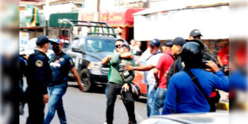 Suspende SSC a policías en Tepalcates por agredir a periodista