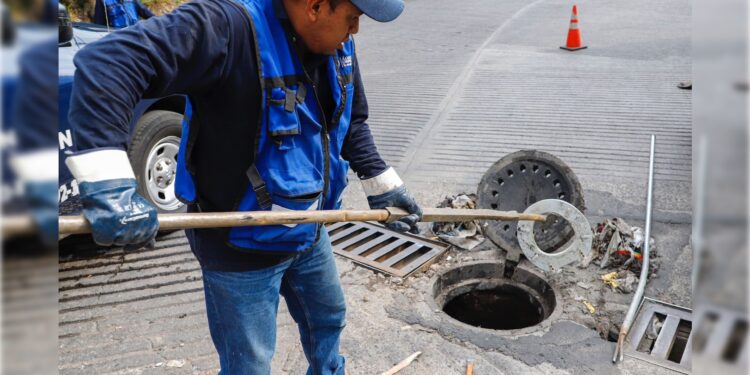 En ÁO se han desazolvado casi 10 km de drenaje sólo este año