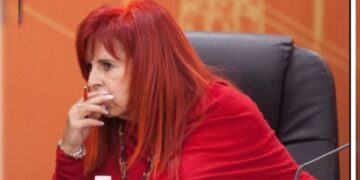 La gobernadora de más apoya a Claudia Sheinbaum en sus aspiraciones hacia 2024, la ex alcaldesa de Álvaro Obregón, Layda Sansores podría pasar tristemente a la historia por ser la primera gobernadora y primera mujer sentenciada por incurrir en violencia política en razón de género… ¡contra mujeres!