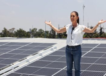 De origen zacatecano, si no le hiciera ojitos Ricardo Monreal también a la candidatura para jefe de Gobierno de la Ciudad de México, quizá no habría decidido iniciar en la capital su campaña para encabezar la Coordinación Nacional de Defensa de la Cuarta Transformación en la capital del país.