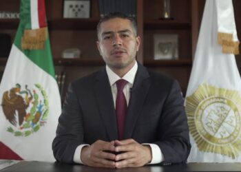 A pesar de que el secretario de Seguridad Ciudadana de la Ciudad de México, Omar García Harfuch encabeza diversas encuestas hacia la Jefatura de Gobierno en 2024, hay una serie de hechos que hacen inviable su candidatura, con lo que entre los posibles por Morena, hasta hoy, sólo quedan la alcaldesa de Iztapalapa, Clara Brugada, y eventualmente el senador con licencia Ricardo Monreal.