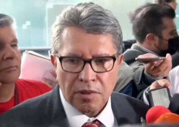 Monreal considera conveniente que aspirantes a la Presidencia renuncien a sus cargos