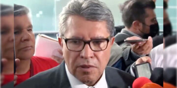 Monreal considera conveniente que aspirantes a la Presidencia renuncien a sus cargos