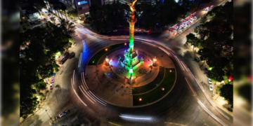 Alumbra GCDMX monumentos históricos con colores del Mundial 2026