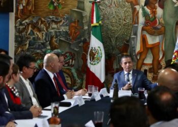 Dado el éxito, continuará retiro de cable en desuso en todo Coyoacán: alcalde