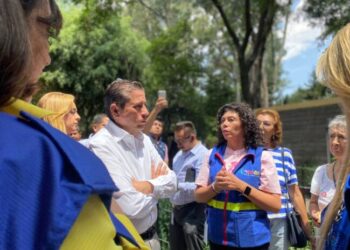 Visita Giovani Gutiérrez la Casa del Adulto Mayor Prado Churubusco