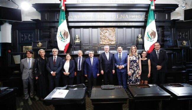 Equidad es tema central para el desarrollo, afirma Alejandro Armenta