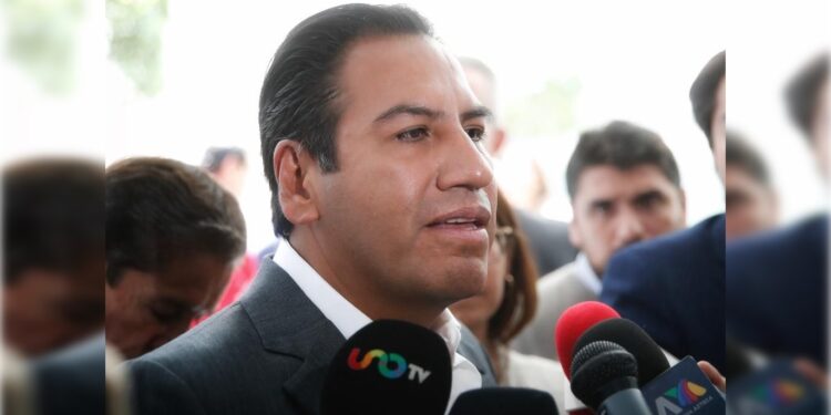 El presidente de la Junta de Coordinación Política, Eduardo Ramírez Aguilar, destacó que se trabaja de cerca con los Grupos Parlamentarios, para construir la mayoría calificada que requiere la designación de una ministra de la Suprema Corte de Justicia de la Nación.  FOTO: Especial