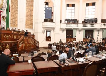 Con la finalidad de mitigar el impacto económico derivado de fenómenos perturbadores o emergencias sanitarias, el Congreso capitalino aprobó reformas para impulsar la simplificación administrativa para la apertura o reapertura de los establecimientos mercantiles ante diversas contingencias.
