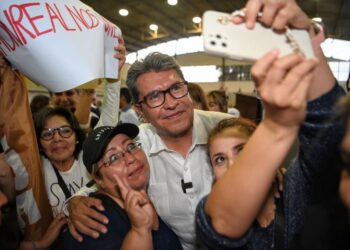 Ricardo Monreal afirmó que ya es momento de atender las necesidades más urgentes del país, que afectan la calidad de vida de la población y, en muchas ocasiones, “la misma sobrevivencia”, problemas como la inseguridad que ha causado estragos en la sociedad.