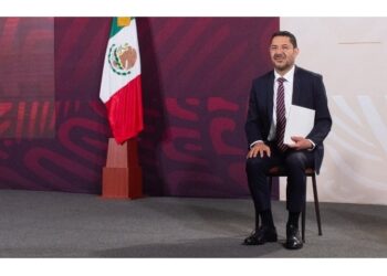 Aunque el presidente Andrés Manuel López Obrador prometió que en mayo de 2022 operaría de nuevo en su totalidad la Línea 12 del Metro, será hasta 18 meses después de comprometida esa fecha cuando se reabran las 6 estaciones restantes y operen de nuevo las 20 que integran ese circuito.