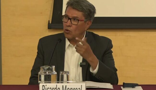 Atender pobreza, reforzar policías y aplicar justicia para garantizar seguridad: Monreal