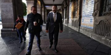 “No voy a participar en el proceso electoral como candidato»: Batres