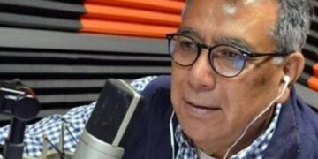 Por más que lo intenta, AMLO no recupera la agenda