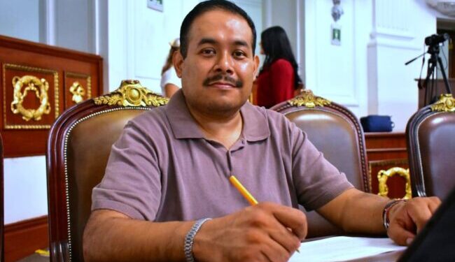 Exige Padilla a Tabe cuentas del Presupuesto Participativo en MH