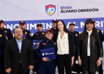 Realizan séptima entrega de reconocimientos al mérito a policías de Blindar ÁO 