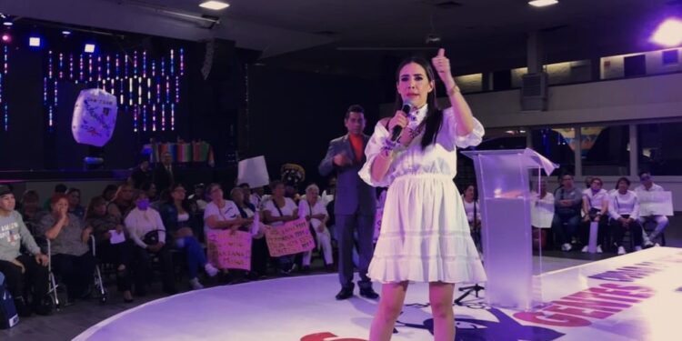 Ahora que Mariana Moguel Robles se destapó para buscar la candidatura a la Jefatura de Gobierno de la CDMX, todo apunta que entre los priístas las circunstancias cambiaron, y ahora será la más firme competencia de Adrián Rubalcava al interior de ese partido. FOTO: X Mariana Moguel