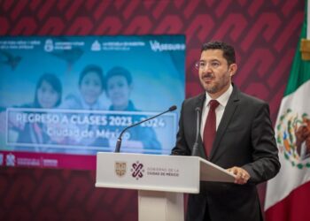 Con motivo del nuevo Ciclo Escolar 2023-2024, a partir de este lunes el Gobierno de la Ciudad de México y las Alcaldías realizarán una serie de operativos e implementación de medidas para garantizar la seguridad y movilidad de los cerca de 3 millones de estudiantes y docentes que regresan a las aulas. FOTO: GCDMX