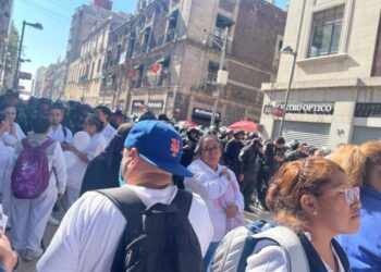 Encapsula SSC a trabajadores de la salud