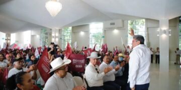 AMLO tiene derecho a inconformarse si considera que las resoluciones judiciales lo perjudican, asegura Ricardo Monreal