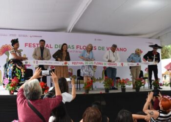 Inaugura GCDMX Festival de las Flores de Verano 2023