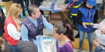 Entrega Coyoacán útiles escolares en apoyo a la economía familiar