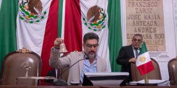 Pues reculó el coordinador fáctico del PVEM en el Congreso de la Ciudad de México –hoy con cargo de presidente–. Sí, Jesús Sesma sondeó y se percató que ni en su bancada lo iban a respaldar plenamente para sacar a los periodistas de las sesiones plenarias del Congreso, despropósito del cual alardeaba entre las curules todavía la semana pasada. FOTO: Especial