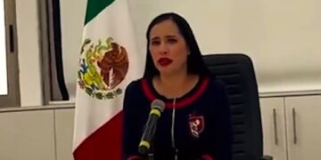 La licencia de Sandra Cuevas como alcaldesa de la Cuauhtémoc para supuestamente ir en busca de la candidatura de la oposición a la Jefatura de Gobierno de la Ciudad de México es un claro revire de Ricardo Monreal en contra de la decisión de Claudia Sheinbaum de apoyar a su ex jefe de la policía, Omar García Harfuch, para que vía Morena contienda por ese cargo. FOTO: X / Sandra Cuevas