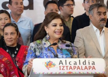 ¿Cuál es la prisa de Brugada? ¿Será también para que Ricardo Monreal no tenga tiempo de hacer esa especie de precampaña para posicionarse en las encuestas en la CDMX? Es pregunta. Lo veremos. FOTO: X / Clara Brugada