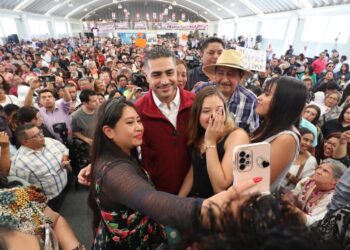 De botepronto me respondió: “Necesitamos alguien como Omar que nos dé muchos votos para lograr el ‘Plan C’ del presidente”, que es ganar a toda costa la mayoría calificada de dos terceras partes de la Cámara de Diputados y el Senado de la República. FOTO: Campaña Harfuch