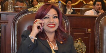 La exdiputada local Francis Pirrin se registró como aspirante a la candidatura de Morena para la Jefatura de Gobierno en la elección del 2024. “Comprometemos toda nuestra experiencia social y democrática para impulsar a la Doctora Claudia Sheinbaum Pardo a la candidatura de Morena a la Presidencia, porque reclamamos el derecho a gobernar”. FOTO: Archivo Congreso CDMX