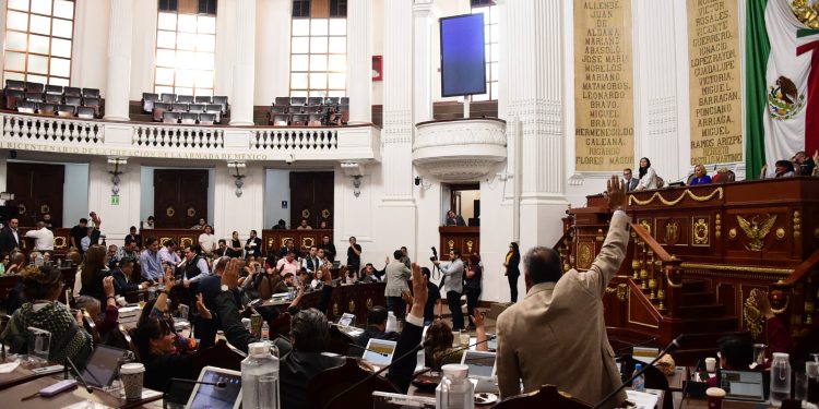 Ajustan Ley para que 137 juzgadores rindan protesta