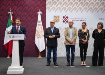 El jefe de Gobierno Martí Batres dijo que, en la Ciudad de México aún no está definida la ruta y los tiempos para definir al candidato de Morena al Gobierno capitalino y que la dirigencia de Morena CDMX deberá hacer el anuncio. FOTO: GCDMX