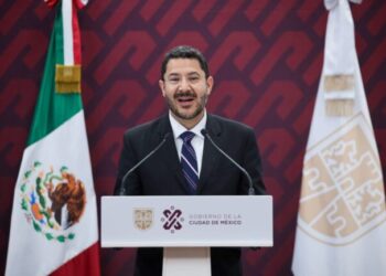 Exhorta Batres a interesados en proceso interno de Morena a «cuidar el proyecto» y «mantener la unidad»