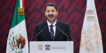 Exhorta Batres a interesados en proceso interno de Morena a «cuidar el proyecto» y «mantener la unidad»