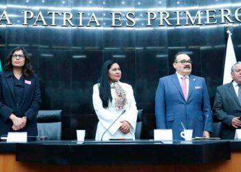 Legisladores y especialistas internacionales analizaron, en un encuentro que se llevó a cabo en el Senado, las tendencias relacionadas con la familia, los cambios demográficos y los efectos del calentamiento global en esta materia.  FOTO: Especial