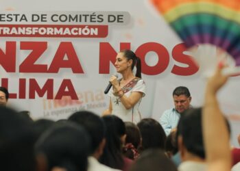 Con la designación de sus coordinadores de campaña por circunscripción, la inminente candidata presidencial de Morena, Claudia Sheinbaum, ha empezado a repartir el pastel para ver si con eso calma a los grupos duros que están moviéndole el piso a quien ella quiere imponer como abanderado para la Ciudad de México, Omar García Harfuch. FOTO: X / Sheinbaum