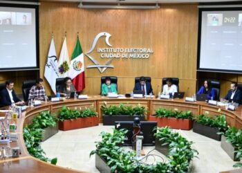 Al Instituto Electoral de la Ciudad de México (IECM) ya han llegado más de un centenar de denuncias contra los principales aspirantes a la Jefatura de Gobierno de la Ciudad de México, pero prácticamente su totalidad carece de pruebas contundentes, evidencias firmes que permitan al organismo integrar expedientes y turnarlos al Tribunal Electoral de la Ciudad de México (TECM) para que en su caso emita sanciones. FOTO: IECM