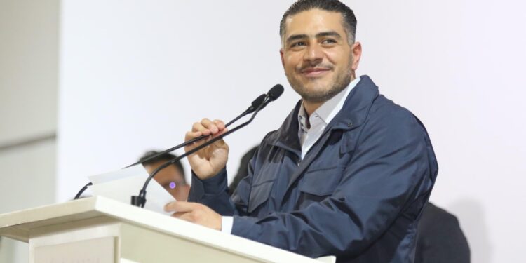 El aspirante a la candidatura de Morena para la Jefatura de Gobierno Omar García Harfuch aseguró que bases sociales del partido así como sus fundadores lo apoyan para ser el candidato a la Jefatura de Gobierno en la elección del 2024. FOTO: Campaña Harfuch