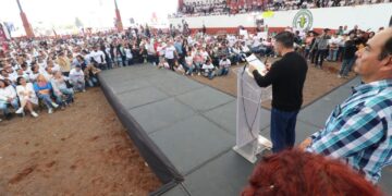 En la Alcaldía La Magdalena Contreras, Omar García Harfuch aspirante a la candidatura de Morena para la Jefatura de Gobierno en 2024. pidió apoyo para construir un proyecto de unidad y acabar con la división en la Ciudad de México. FOTO: Campaña Harfuch