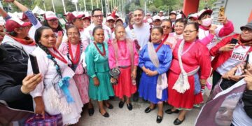 El aspirante a la candidatura de Morena a la Jefatura de Gobierno de la CDMX, Omar García Harfuch visitó la mitad de las alcaldías de la capital, donde se reunió con sectores corporativos del gobierno, asociaciones civiles y vecinos de las demarcaciones. FOTO: Campaña Harfuch