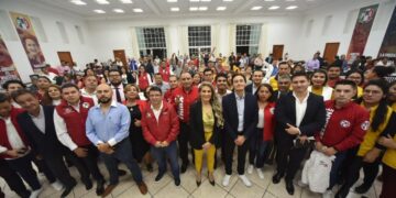 Oposición va con los tiempos legales en CDMX: FAM