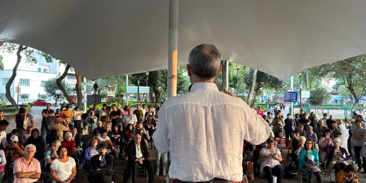 Hugo López Gatell consiguió dinero para su "campaña", prácticamente ya finalizadas las 4 semanas de asambleas informativas y reuniones con la militancia para los aspirantes a la candidatura de Morena para la Jefatura de Gobierno de la Ciudad de México. FOTO: X / Gatell