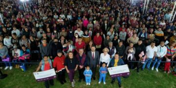 Otorga Batres tarjetas del Programa «Mi beca para empezar» a más de 5 mil beneficiarios de la Alcaldía Tláhuac