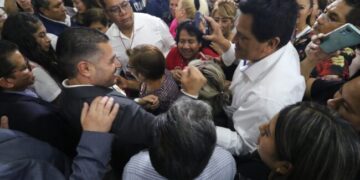 Al cierre del proceso de Morena, Harfuch aventaja por 12% a Brugada