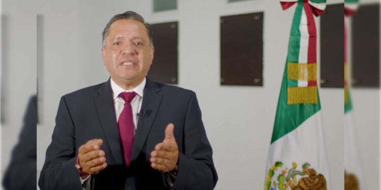 Ante la ausencia de Poderes en el municipio capital del Estado de México, Toluca de Lerdo, el senador Ricardo Moreno Bastida llamó a los ciudadanos a exigir gobernabilidad para de manera urgente devolverle  el orden. FOTO: Especial